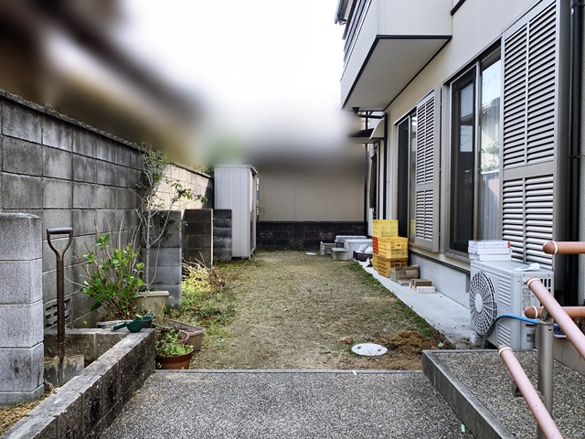 「LABOT」は京都，滋賀のエクステリア、ガーデニングを中心に外構・お庭工事のデザイン、設計、施工管理を一貫して行うエクステリア専門店です。 | 城陽市Y様邸、お庭のリフォーム工事が始まりますよー