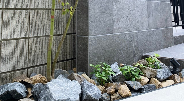 「LABOT」は京都，滋賀のエクステリア、ガーデニングを中心に外構・お庭工事のデザイン、設計、施工管理を一貫して行うエクステリア専門店です。 | 住友林業で新築された西京区Y様邸へ