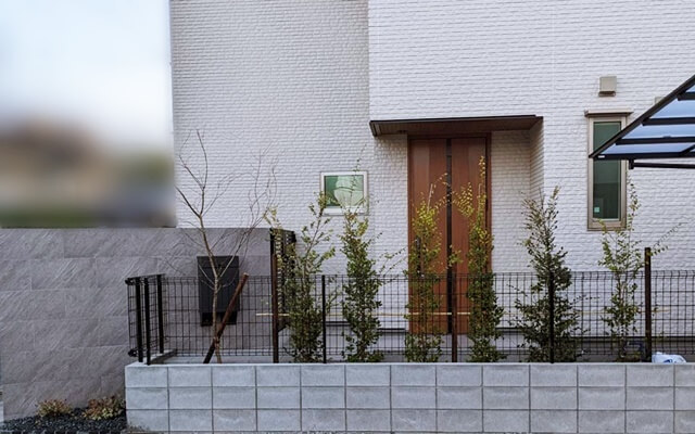 「LABOT」は京都，滋賀のエクステリア、ガーデニングを中心に外構・お庭工事のデザイン、設計、施工管理を一貫して行うエクステリア専門店です。 | 伏見区A様邸の外構工事が完成しました