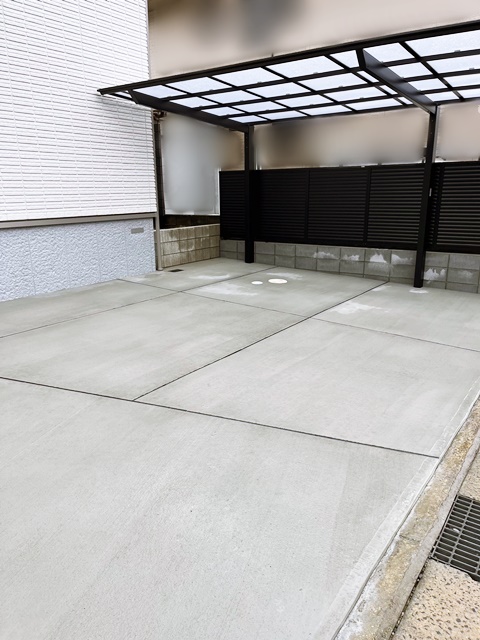 「LABOT」は京都，滋賀のエクステリア、ガーデニングを中心に外構・お庭工事のデザイン、設計、施工管理を一貫して行うエクステリア専門店です。 | 宇治市T様邸の「シビ切り」を入れた階段