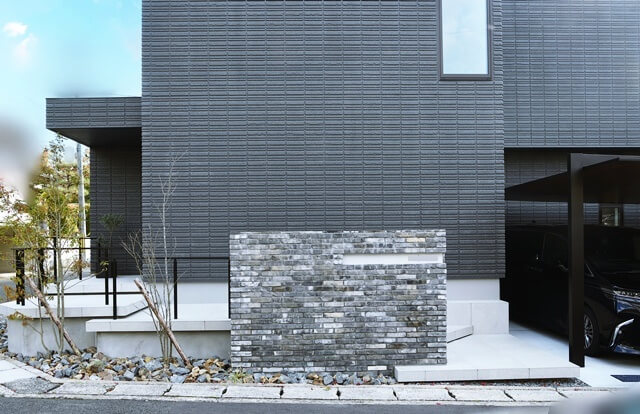 LABOT::【ヘーベルハウス】ヴィンテージレンガを使ったシックモダンデザイン