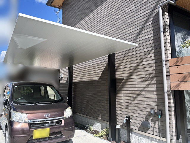 職人さんたちと現場で打ち合わせをしてから柱を施工して・・・ | 京都と滋賀の外構ならラボット 職人さんたちと現場で打ち合わせをしてから柱を施工して・・・ | 京都と滋賀の外構ならラボット